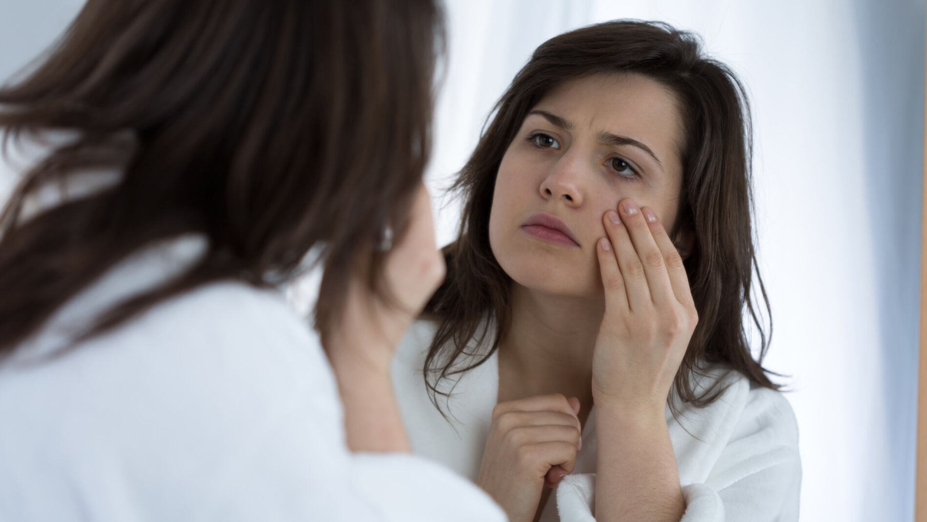 Mujer con ojeras