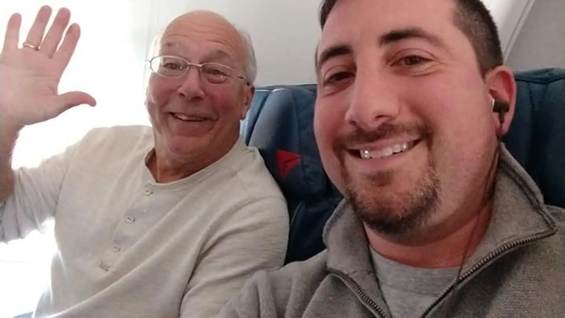 Imagen del padre con el autor del post Imagen del padre con el autor del post