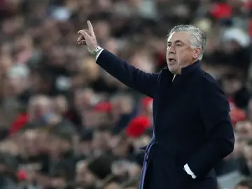 Carlo Ancelotti en un partido del Nápoles Carlo Ancelotti en un partido del Nápoles