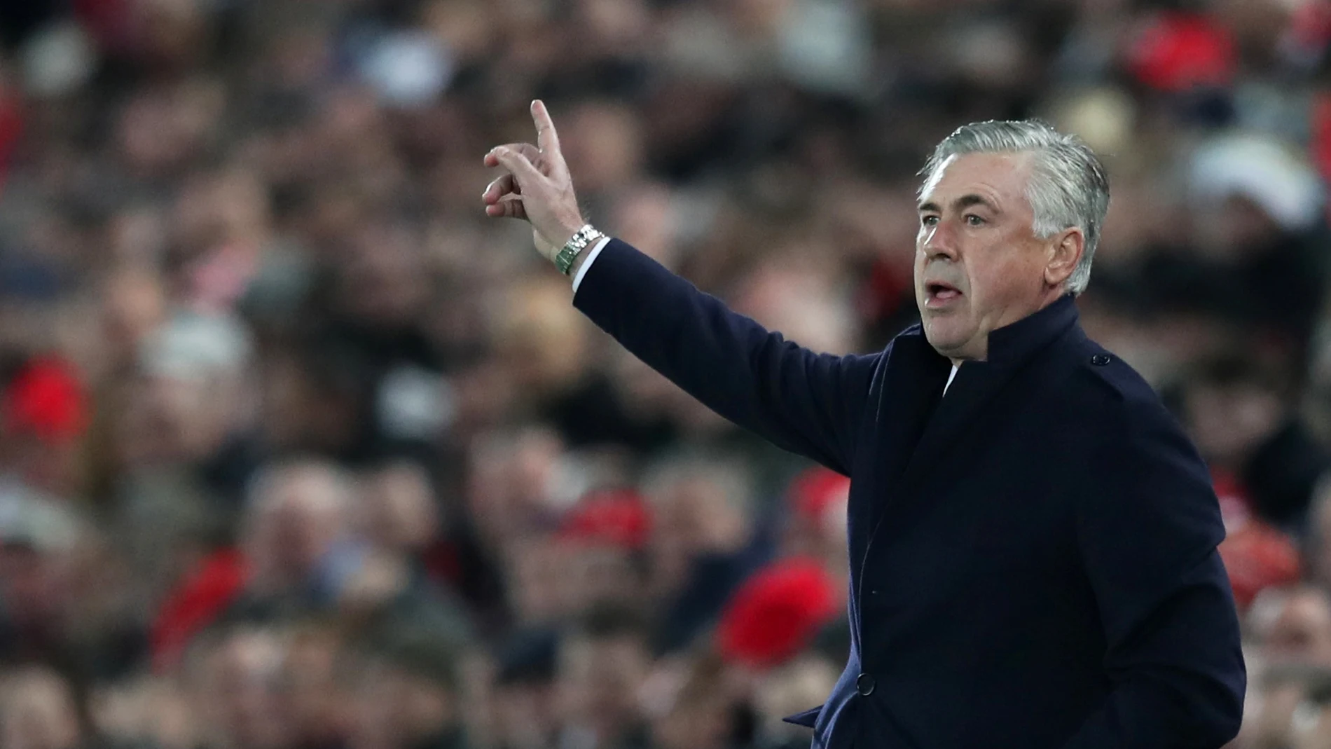 Carlo Ancelotti en un partido del Nápoles Carlo Ancelotti en un partido del Nápoles