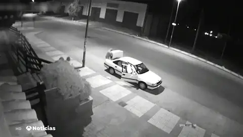 Vecinos de Albolote en Granada denuncian una oleada de robos en sus domicilios Vecinos de Albolote en Granada denuncian una oleada de robos en sus domicilios