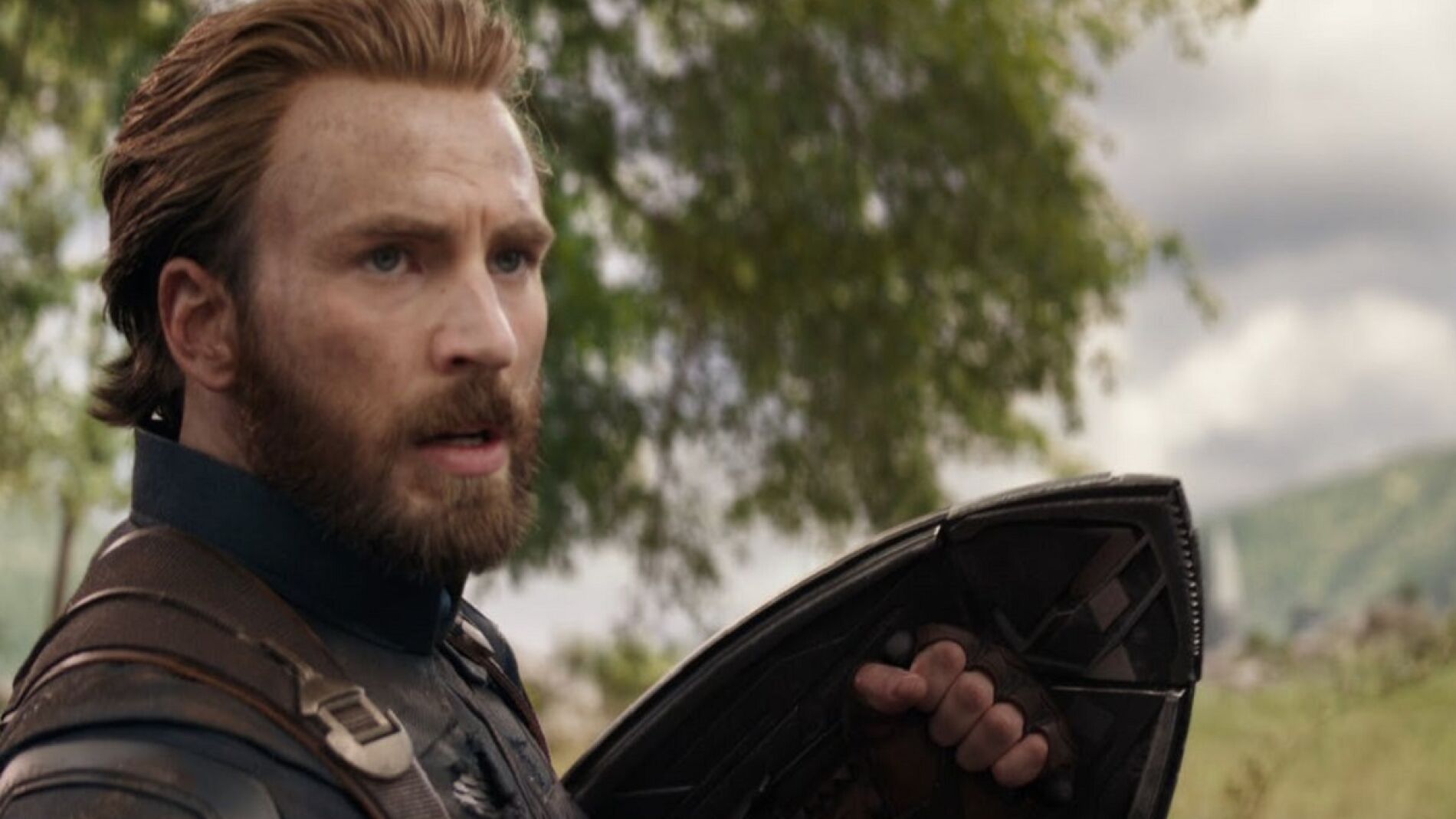 Chris Evans como Capitán América