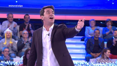 El público de '¡Ahora Caigo!' corea a Arturo Valls con una conocida canción