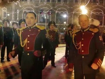 La Guardia Nacional rusa celebra la Navidad al ritmo de 'Last Christmas'