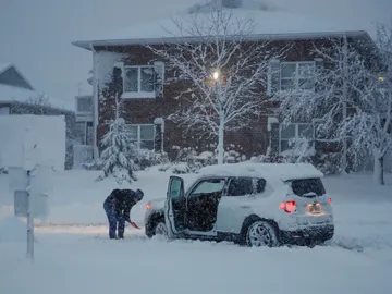 Imagen de archivo de una tormenta de nieve en Estados Unidos Imagen de archivo de una tormenta de nieve en Estados Unidos
