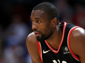 Serge Ibaka, con los Raptors Serge Ibaka, con los Raptors