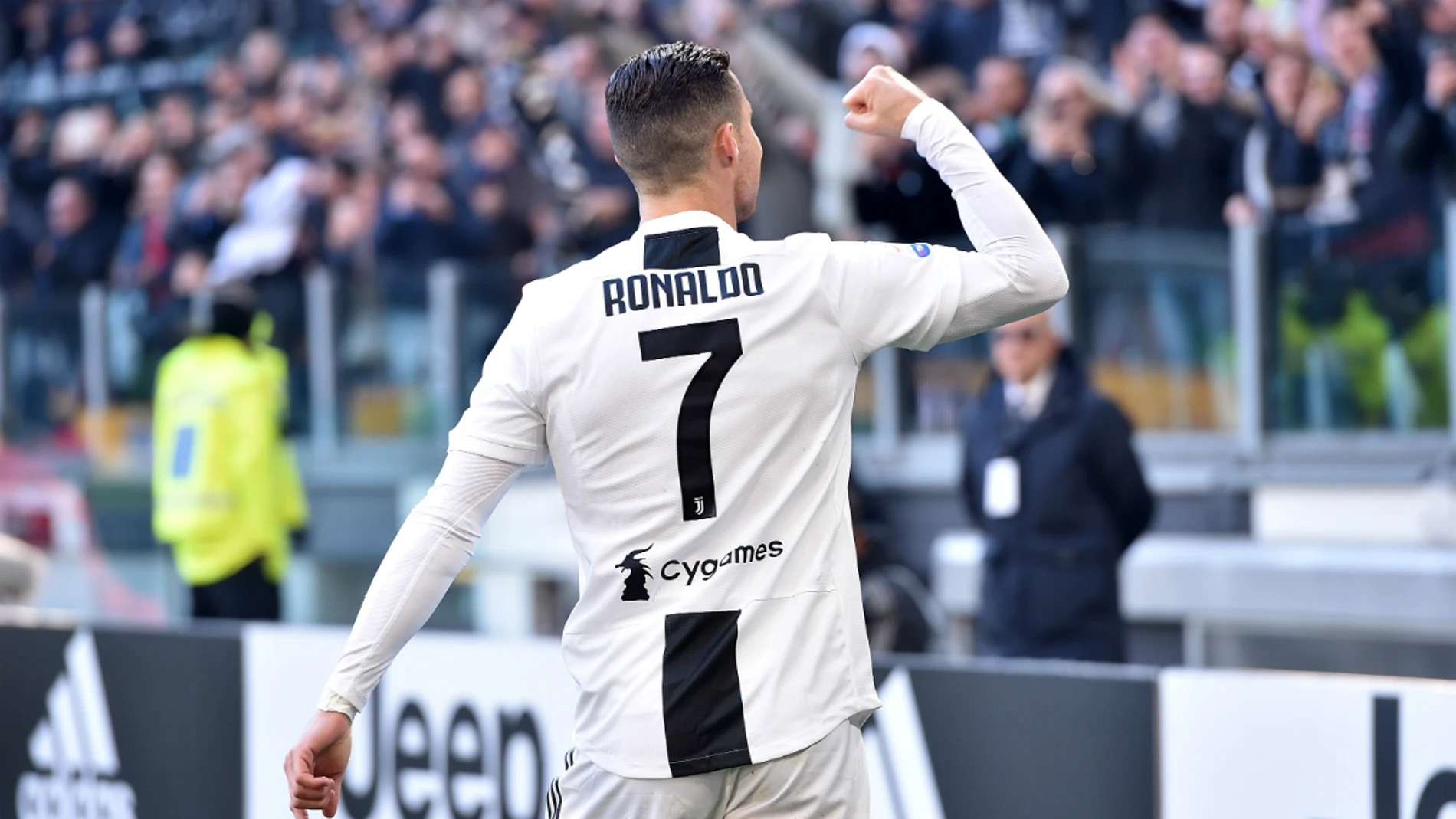 Cristiano celebra un gol con la Juventus Cristiano celebra un gol con la Juventus