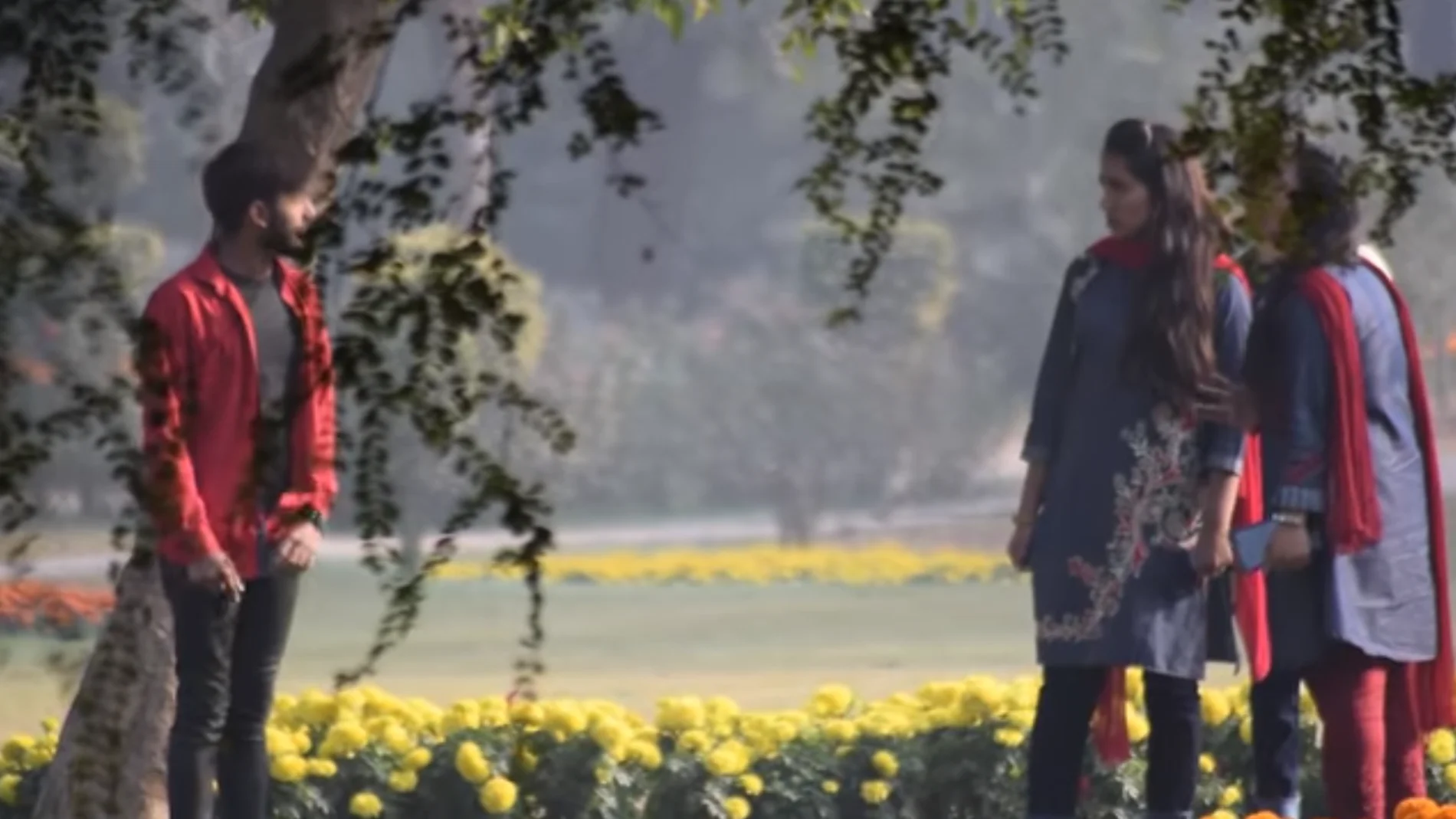 Captura de uno de los vídeos de su canal de Youtube Captura de uno de los vídeos de su canal de Youtube