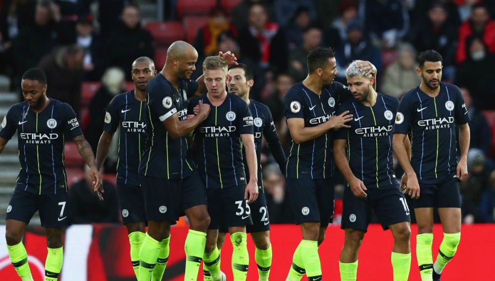 El Manchester City celebra un gol