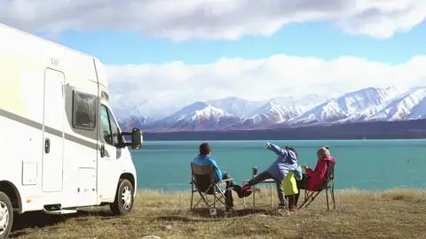 Ir a esquiar y alojarse en autocaravana es cada vez más fácil Ir a esquiar y alojarse en autocaravana es cada vez más fácil