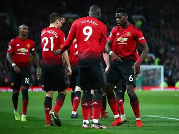 Pogba y Lukaku celebran un gol con el Man U Pogba y Lukaku celebran un gol con el Man U