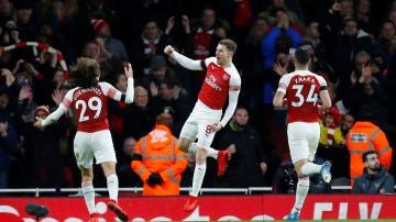 Ramsey celebra su gol contra el West Ham