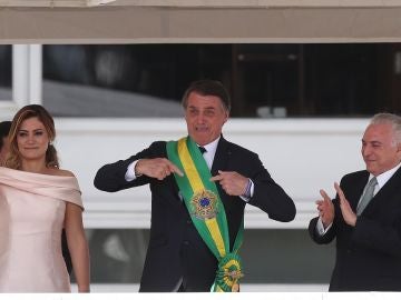 Bolsonaro toma posesión como presidente de Brasil