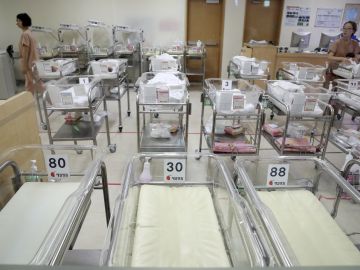 Imagen de archivo de una unidad de neonatos.