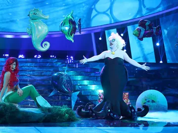 Mimi y Brays Efe recrean un maravilloso mundo bajo el mar como Ariel y Úrsula en ‘La Sirenita’ Mimi y Brays Efe recrean un maravilloso mundo bajo el mar como Ariel y Úrsula en ‘La Sirenita’