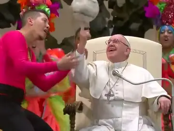 Artista del Circo de Cuba ofrecen su espectáculo al Papa Artista del Circo de Cuba ofrecen su espectáculo al Papa