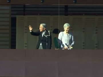 El emperador japonés Akihito pronuncia su último discurso de Año Nuevo El emperador japonés Akihito pronuncia su último discurso de Año Nuevo
