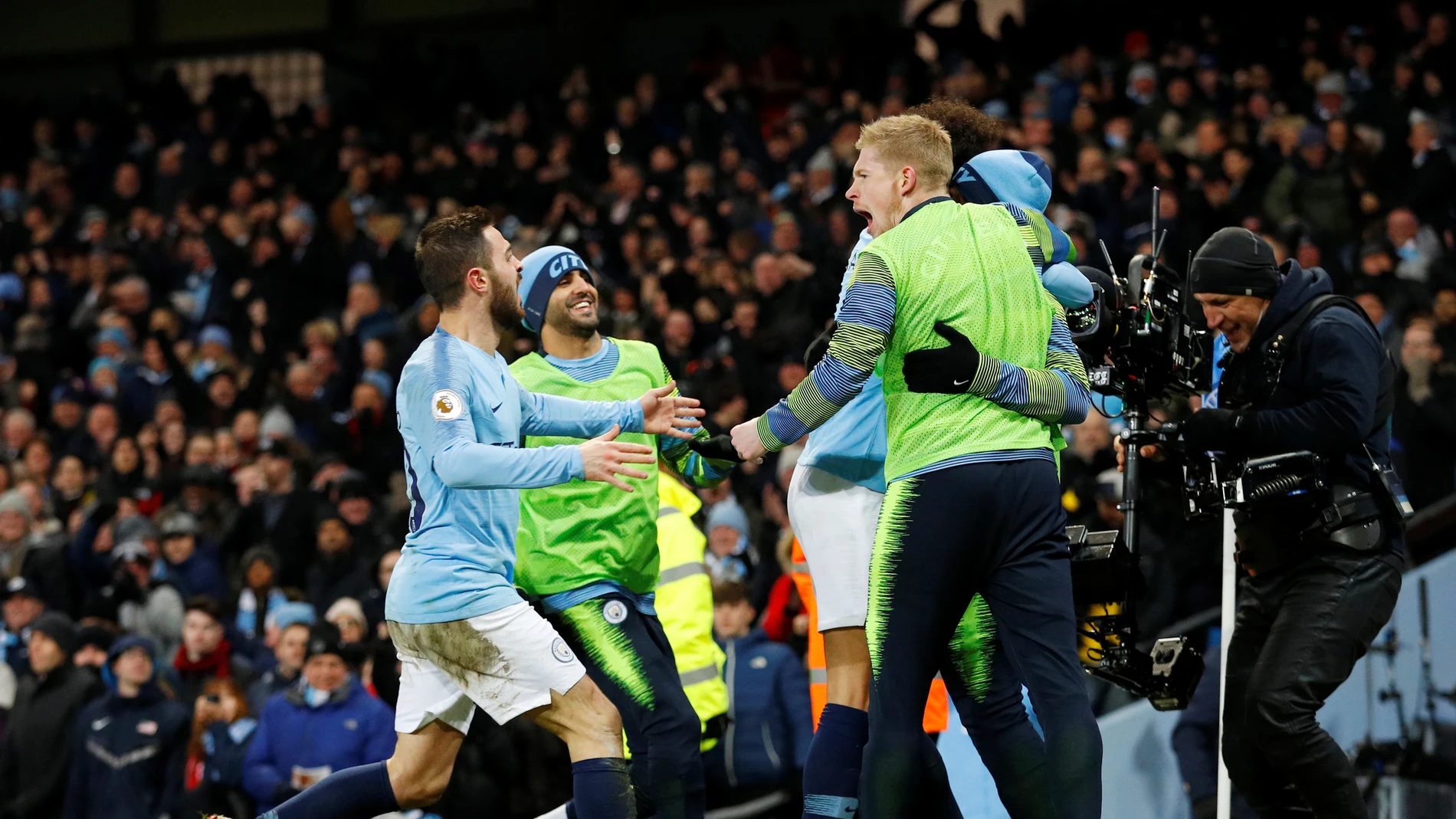 Los jugadores del City celebran un gol ante el Liverpool Los jugadores del City celebran un gol ante el Liverpool