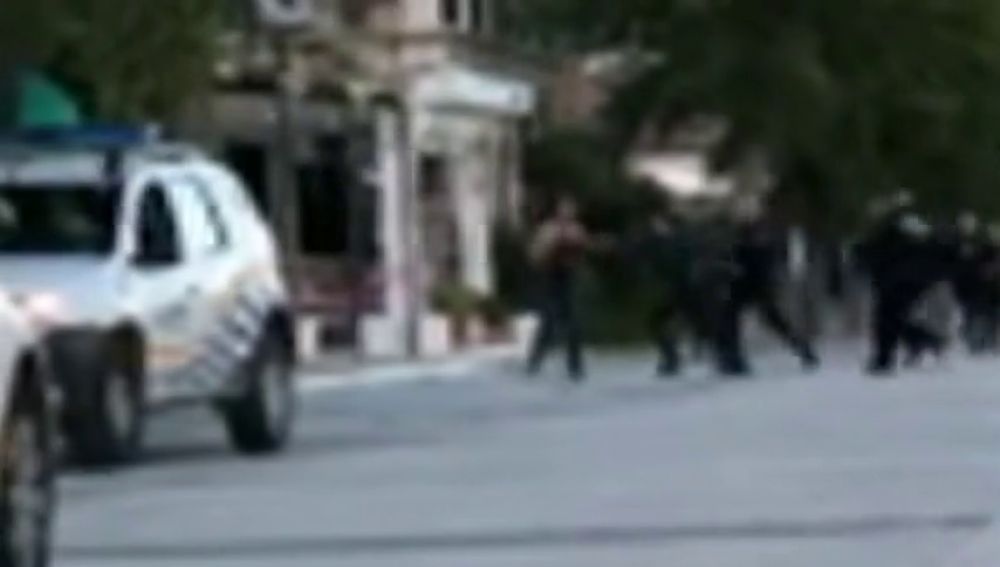 Detienen a un hombre en Mallorca por amenazar a personas y agentes policiales en plena calle