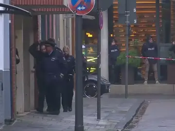 Un detenido tras un tiroteo en el centro de la ciudad alemana de Colonia por una pelea Un detenido tras un tiroteo en el centro de la ciudad alemana de Colonia por una pelea