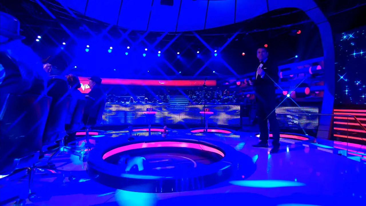 Arturo Valls se presenta a 'La Voz' en el especial de '¡Ahora Caigo!'