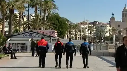 Policía y agentes de seguridad privada en Sitges Policía y agentes de seguridad privada en Sitges