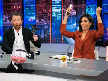 Trancas y Barrancas nos hacen viajar a los 90 con Ana Pastor en 'El Hormiguero 3.0' Trancas y Barrancas nos hacen viajar a los 90 con Ana Pastor en 'El Hormiguero 3.0'
