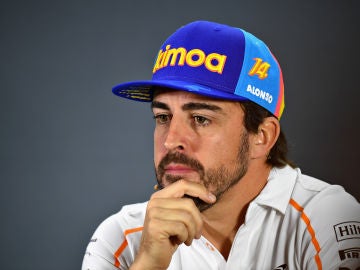 Fernando Alonso, durante una rueda de prensa