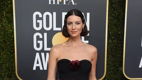 Caitriona Balfe ALFOMBRA ROJA DE LOS GLOBOS DE ORO 2019
