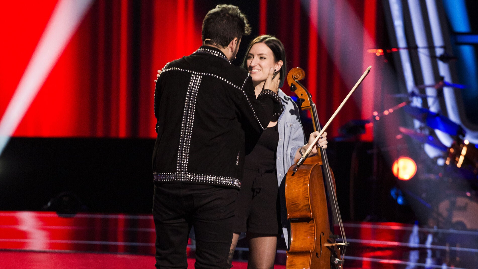 V&Iacute;DEO: Pablo L&oacute;pez se lleva a Keila Garc&iacute;a a su equipo