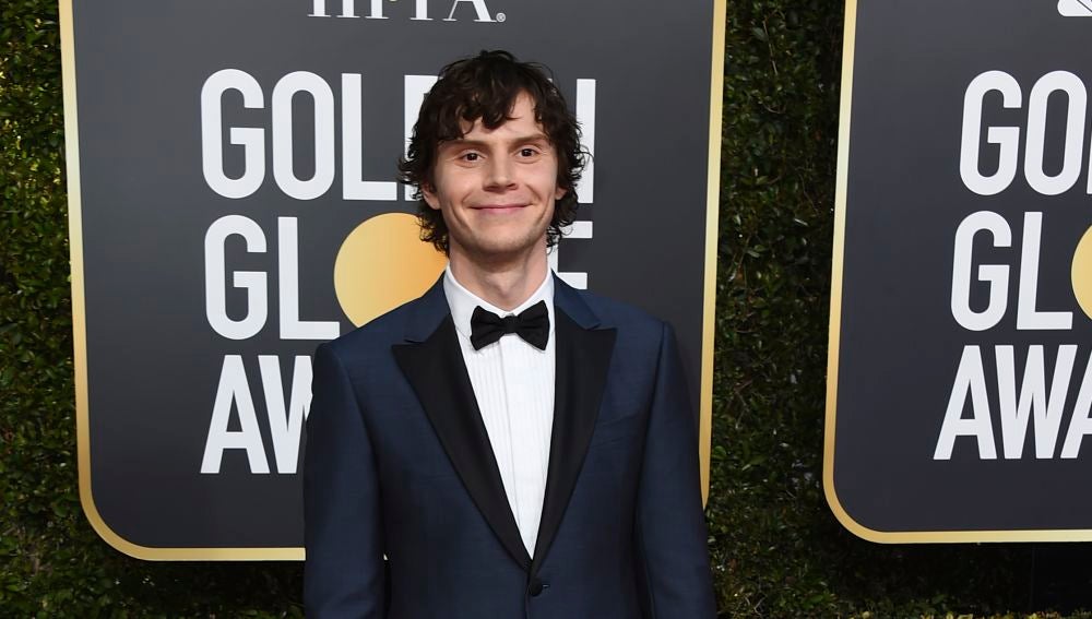 Evan Peters