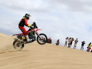 Joan Barreda, en acción en la etapa 1 del Dakar 2019 Joan Barreda, en acción en la etapa 1 del Dakar 2019