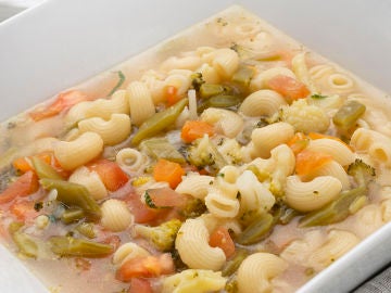 Sopa de verduras y pasta Sopa de verduras y pasta
