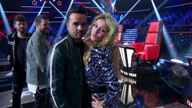 Paulina Rubio se impone ante sus tres compañeros de 'La Voz'