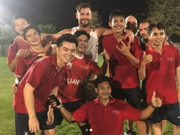 Chris Hemsworth, en un partido de fútbol Chris Hemsworth, en un partido de fútbol