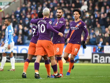 Los jugadores del Manchester City celebran el gol Los jugadores del Manchester City celebran el gol