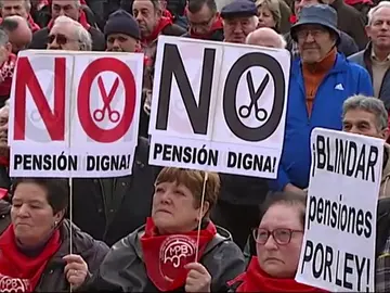 Los expertos dicen que las pensiones españolas son muy generosas Los expertos dicen que las pensiones españolas son muy generosas