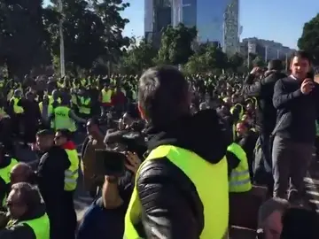 Taxistas camino del puerto Taxistas camino del puerto