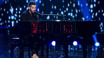 V&Iacute;DEO: Aitor Mart&iacute;n canta &lsquo;Dark times&rsquo; en las &lsquo;Audiciones a ciegas&rsquo; de &lsquo;La Voz&rsquo;