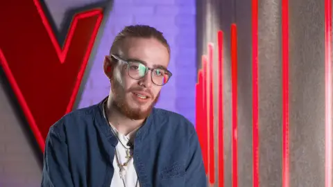 VÍDEO - Andrés Martín: “La música me salvó de cosas muy fuertes” Presentación Andrés martín - Talent de 'La Voz'