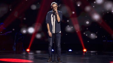 VÍDEO - Andrés Martín canta ‘Dancing on my own’ en las ‘Audiciones a ciegas’ de ‘La Voz’