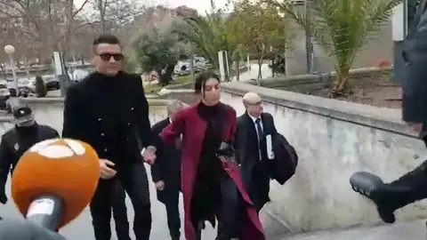 Cristiano Ronaldo llega a la Audiencia Provincial de Madrid para ratificar su pacto con Hacienda Cristiano Ronaldo llega a la Audiencia Provincial de Madrid para ratificar su pacto con Hacienda