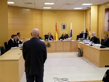 Miguel Angel Millán, en la Audiencia Provincial de Santa Cruz de Tenerife Miguel Angel Millán, en la Audiencia Provincial de Santa Cruz de Tenerife