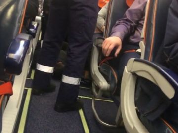 Detenido un hombre borracho tras intentar secuestrar un avión