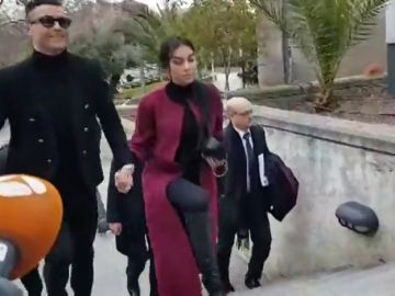 Cristiano Ronaldo llega a la Audiencia Provincial de Madrid para ratificar su pacto con Hacienda Cristiano Ronaldo llega a la Audiencia Provincial de Madrid para ratificar su pacto con Hacienda