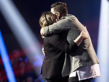 Antonio Orozco, suma a Iria Regueiro a su equipo: “Me gustaría vivir contigo los próximos meses” Antonio Orozco, suma a Iria Regueiro a su equipo: “Me gustaría vivir contigo los próximos meses”
