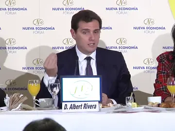 Albert Rivera asegura que los taxistas no conseguirán nada con la agresividad Albert Rivera asegura que los taxistas no conseguirán nada con la agresividad