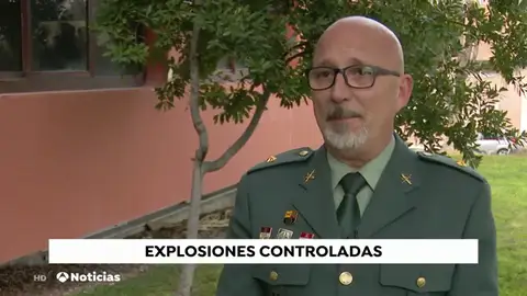 Los especialistas, preparados para realizar "explosiones controladas" si los mineros se encuentran con rocas duras intentando llegar a Julen Los especialistas, preparados para realizar "explosiones controladas" si los mineros se encuentran con rocas duras intentando llegar a Julen