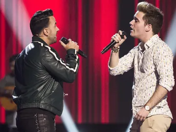 José Luis Cantero cumple su deseo de cantar con Luis Fonsi en 'La Voz' José Luis Cantero cumple su deseo de cantar con Luis Fonsi en 'La Voz'