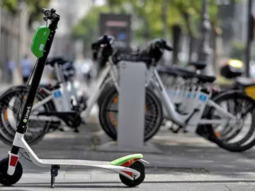 Patinetes y bicicletas Patinetes y bicicletas